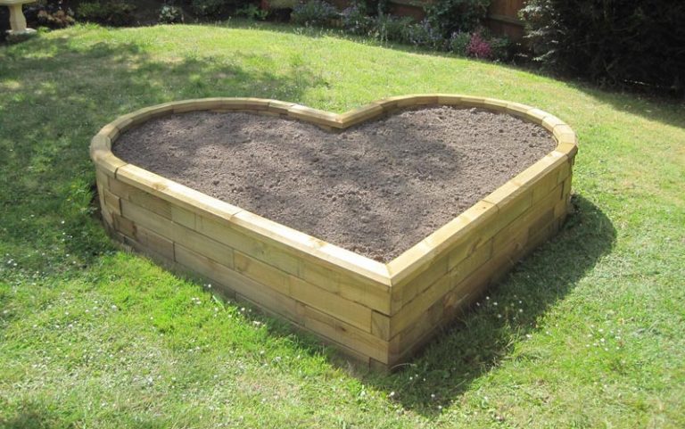 How To Build A U Shaped Raised Garden Bed 0947