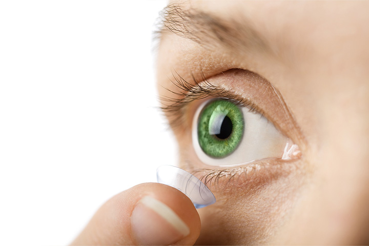 3 Common Mistakes Contact Lenses Wearers Make