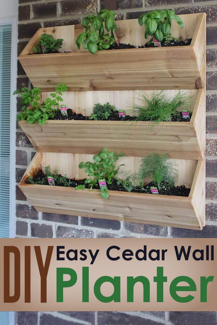 DIY – Easy Cedar Wall Planter